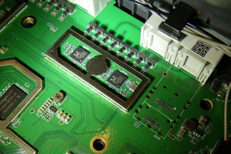 gl-inet-mt6000_2.5gbe-phy.jpg gl-inet-mt6000_2.5gbe-phy.jpg
