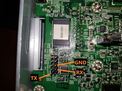 Seagate BlackArmor NAS220 - serial pins labeled